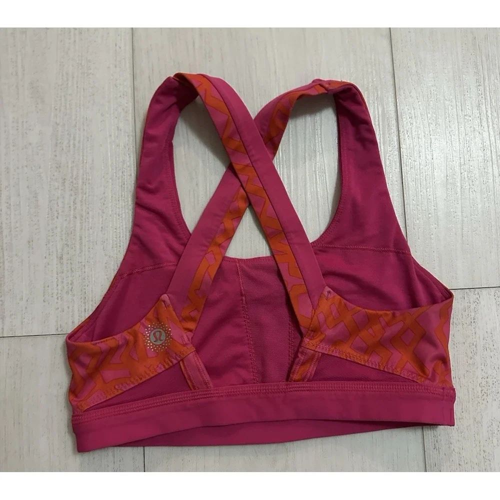 Lululemon Seawheeze Run Stuff Your Bra II Size 4 Pink‎ Orange AZPU/JWMG